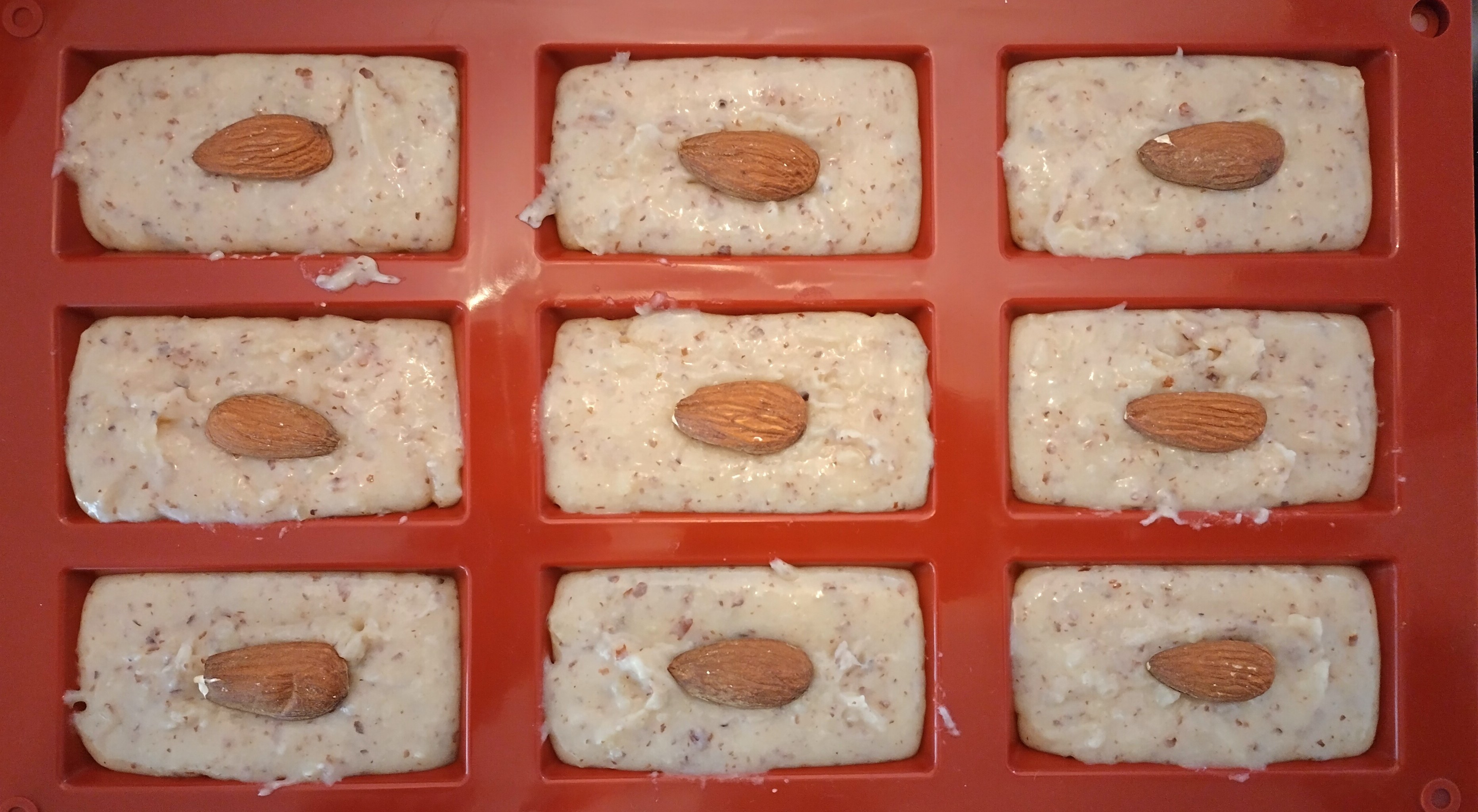 Financiers dans le moule avant cuisson