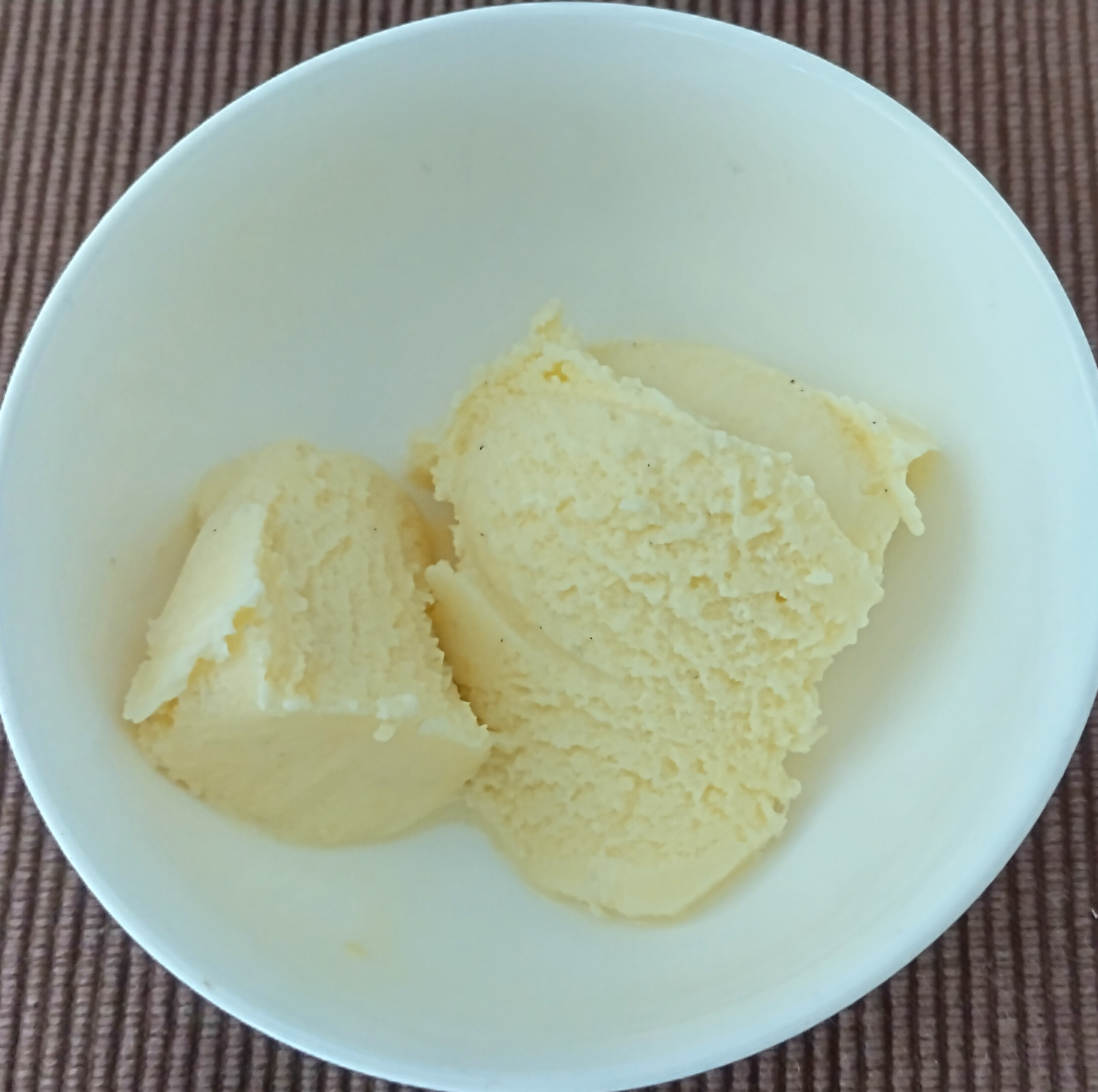 Crème glacée au Parmesan